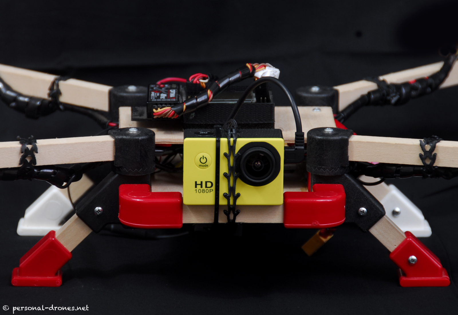 FPV setup for the quadlugs quadcopter with the SJ4000 action camera. An easy mount, perfect fit