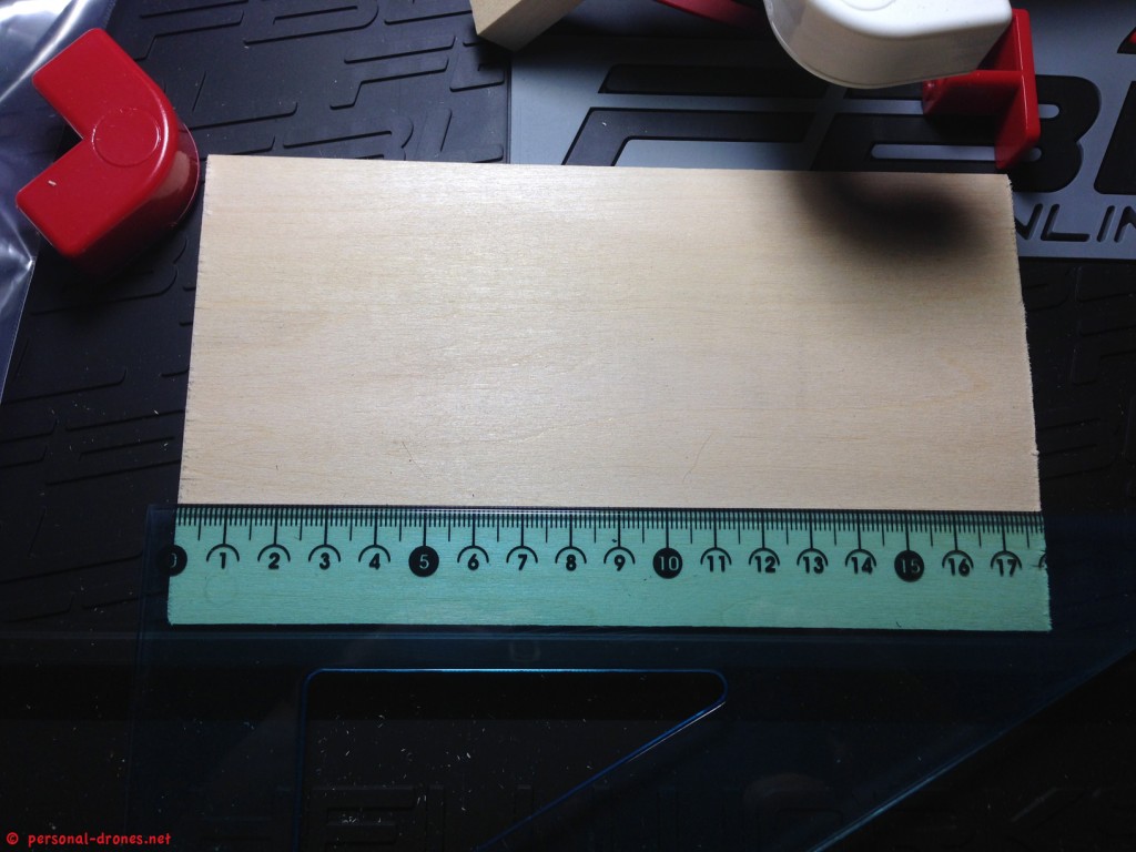 Measuring the bottom plate