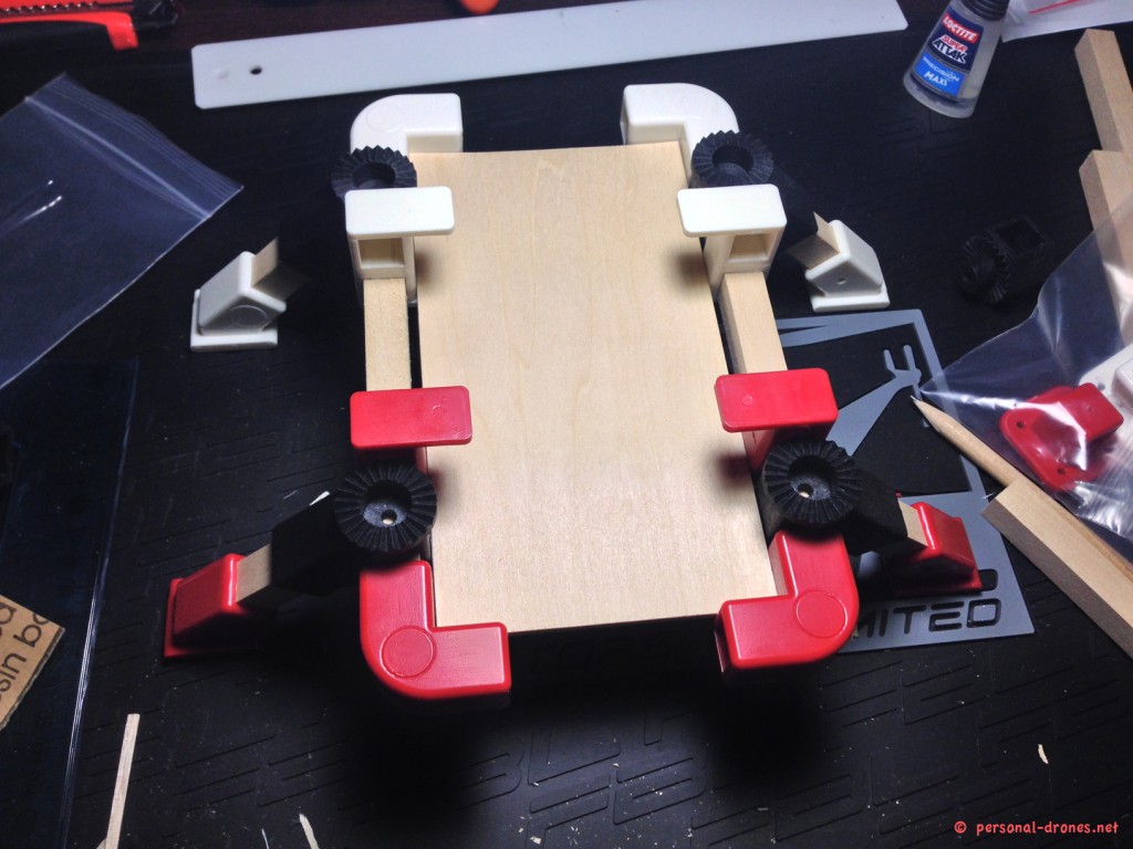 Assembling the quadlugs frame. Bottom plate fitted